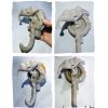 2Pcs 3D Alien Figurine Resin Hooks Decorative Key Hooks Wall Mounted Hangers