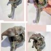 2Pcs Lifelike Alien Figurine Resin Hooks Decorative Key Hooks Wall Mounted Hangers, Retro Green
