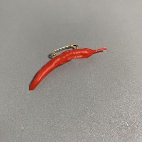 Three-dimensional Food Pin Badge Is Funny (Option: Small red pepper brooch)